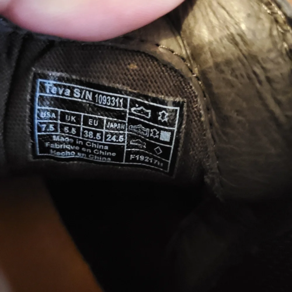 NWOB Teva ellery Chelsea ankle boot size 7.5 - Picture 4 of 6